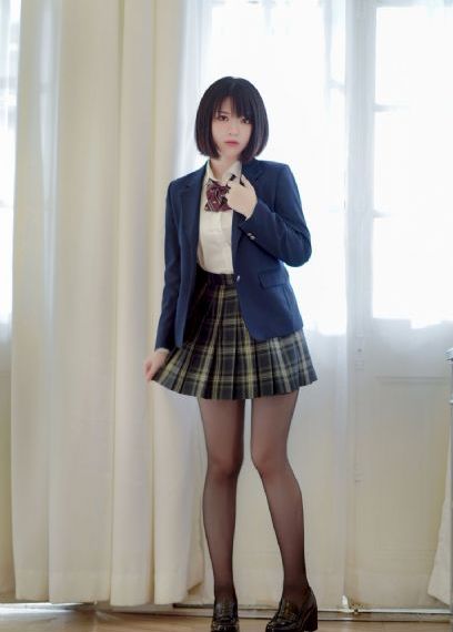 白色房间的十个秘密_720迅雷电影在线